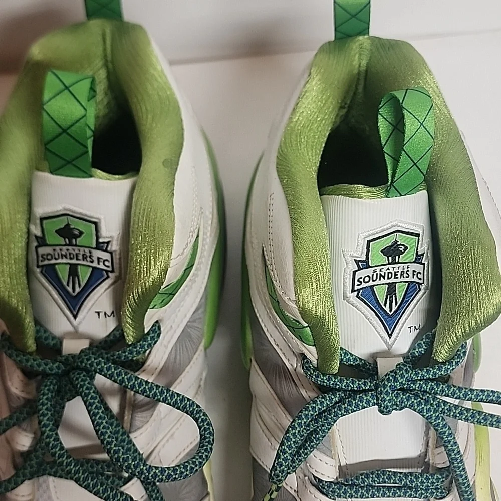 Adidas Seattle Sounders SFC Green,Gray & White High-Top Sneakers Born In 74 Sz13